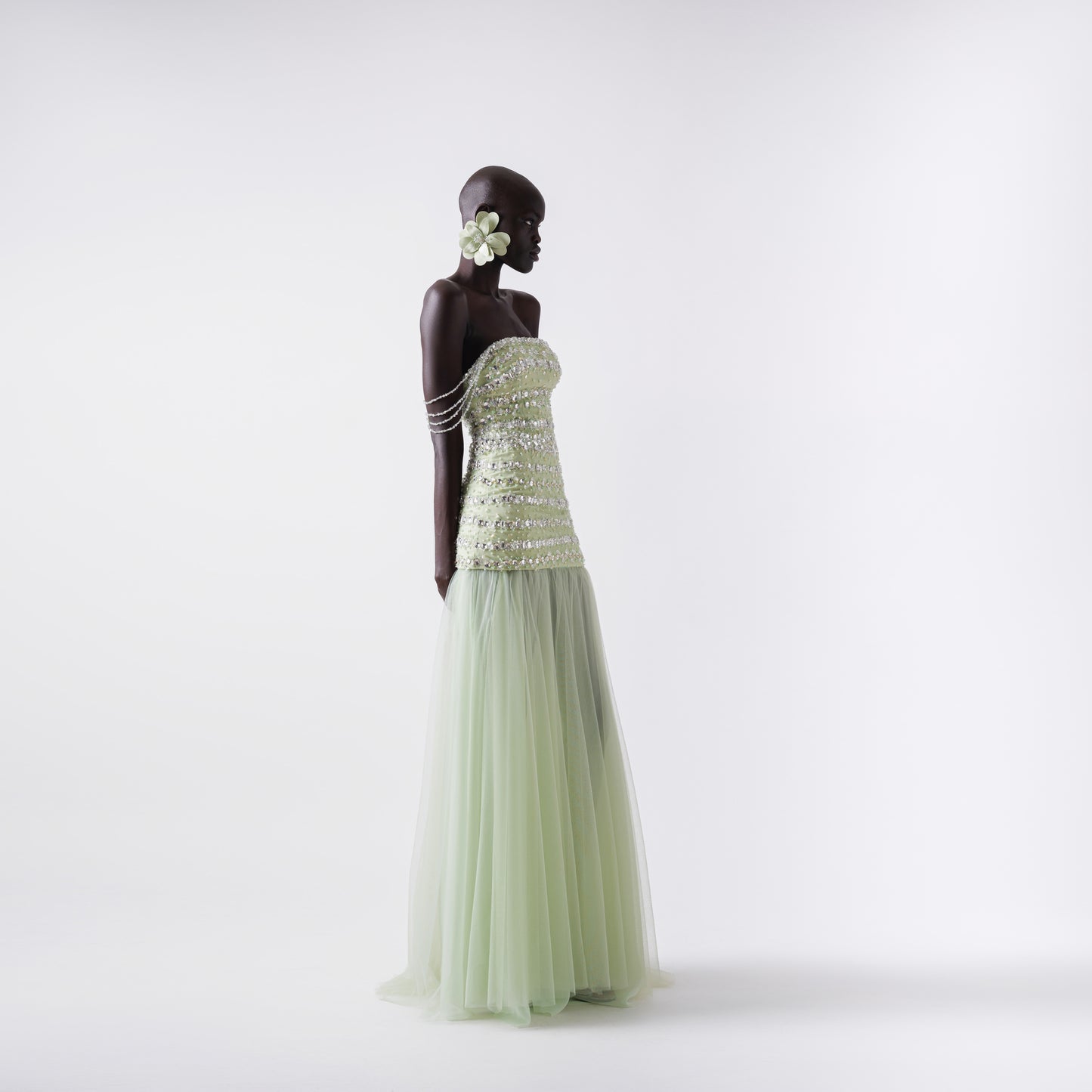 LOOK 8
