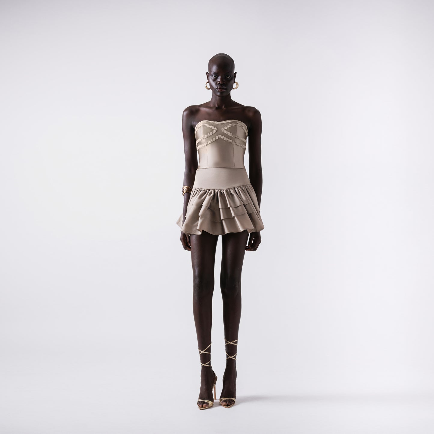 LOOK 26