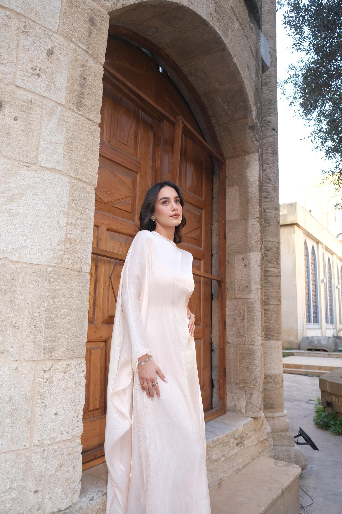 LOOK 2