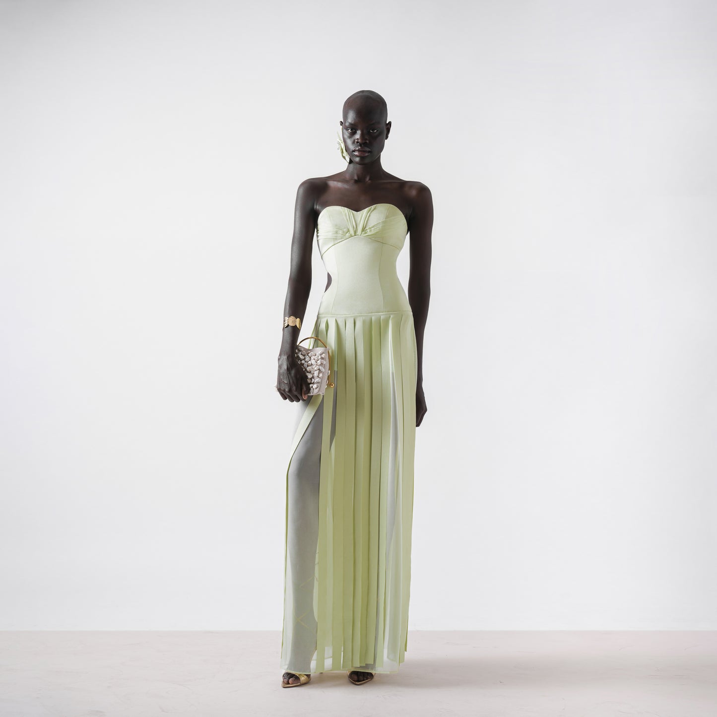 LOOK 10