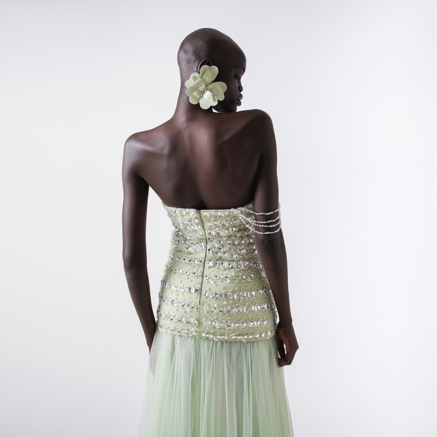 LOOK 8