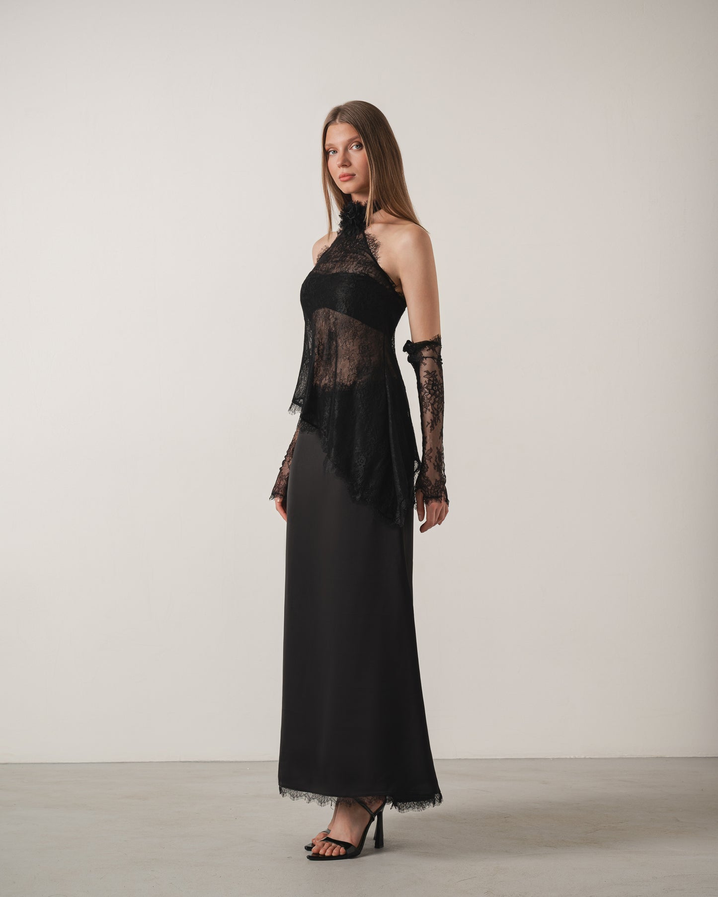 LOOK 17