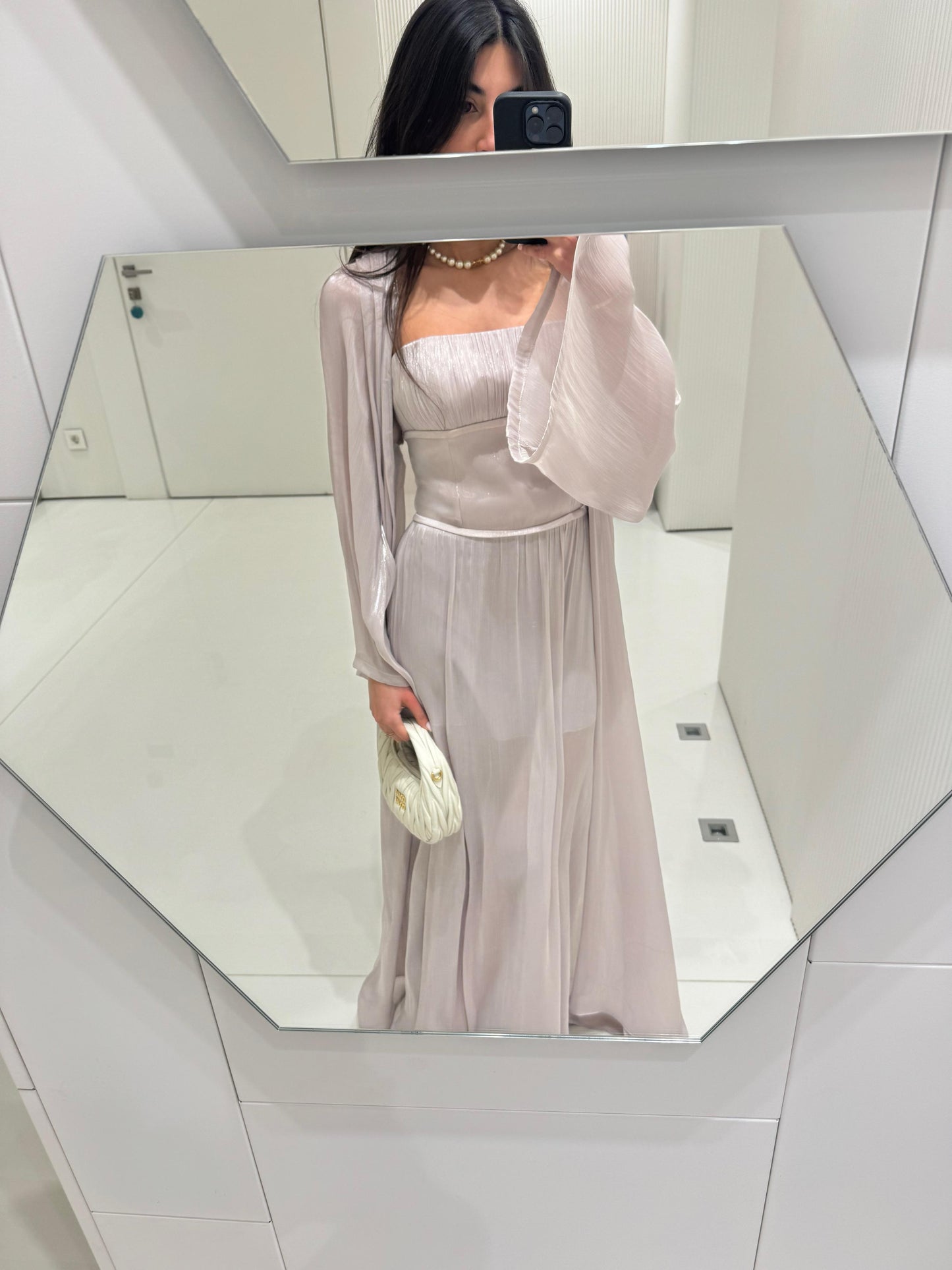 LOOK 12