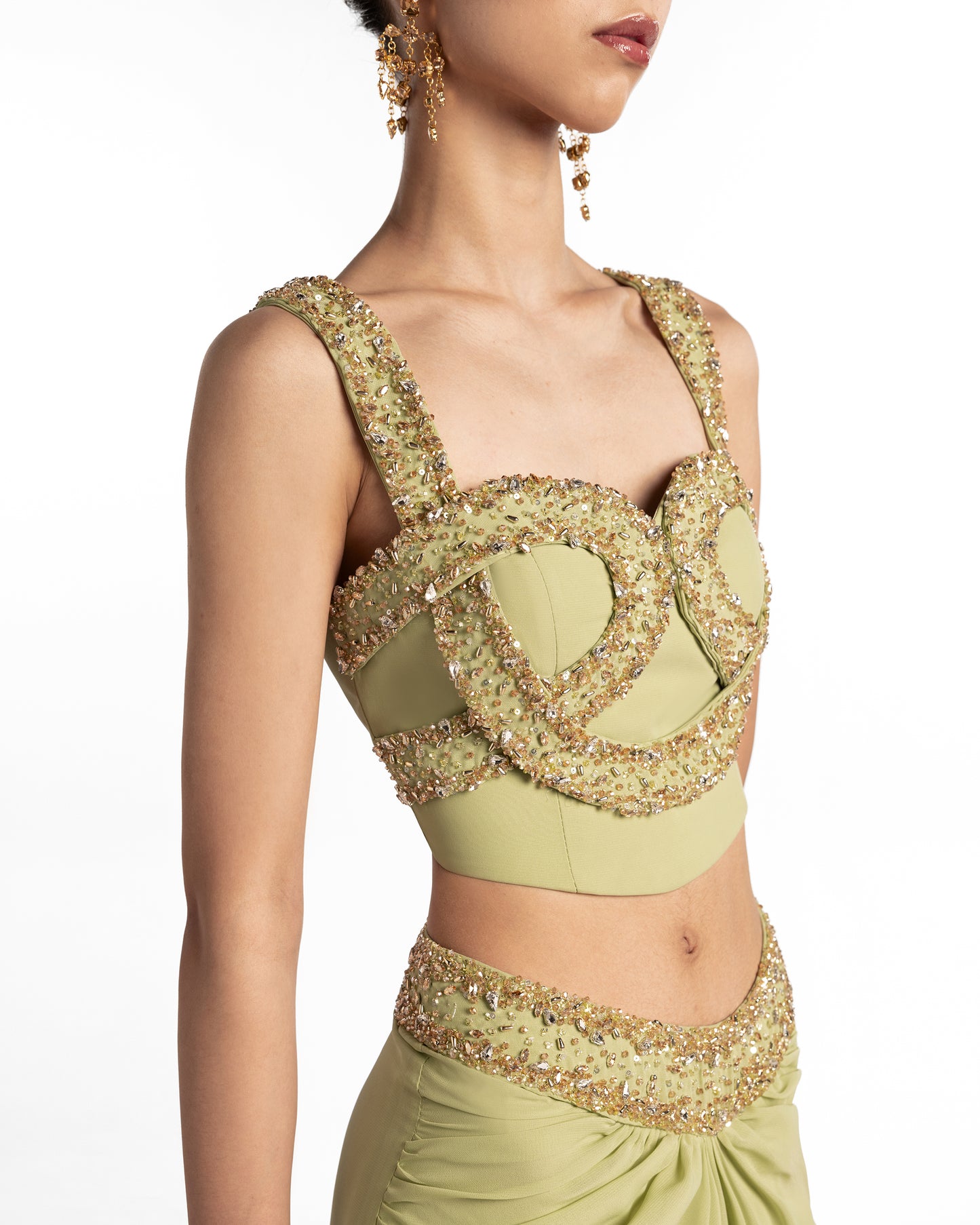 LOOK 19